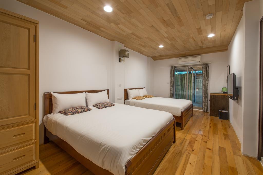 Hou Shan Ren Jia B&B Луйе Екстериор снимка