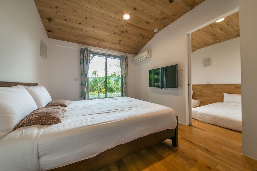 Hou Shan Ren Jia B&B Луйе Екстериор снимка