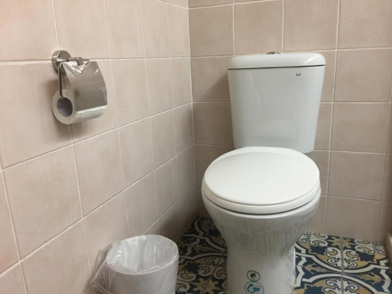 Hou Shan Ren Jia B&B Луйе Екстериор снимка
